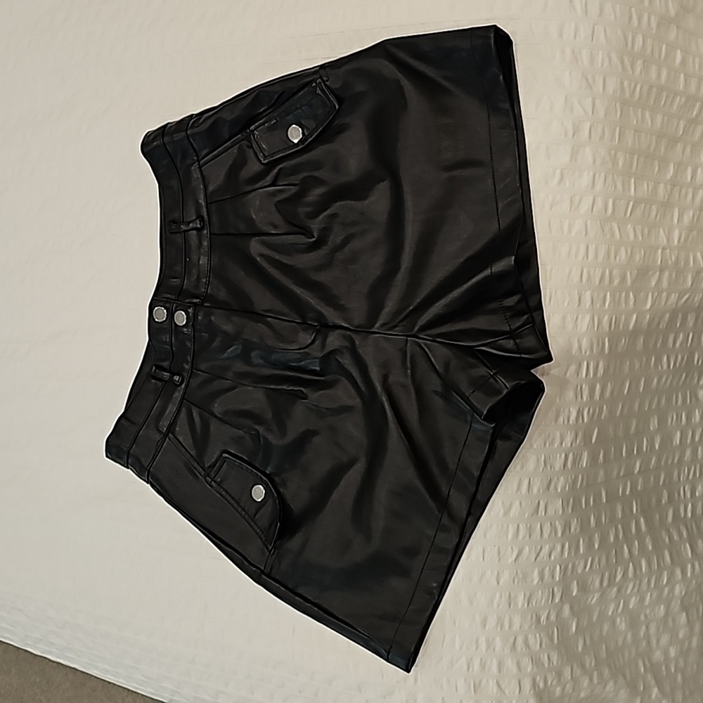 Faux Leather shorts